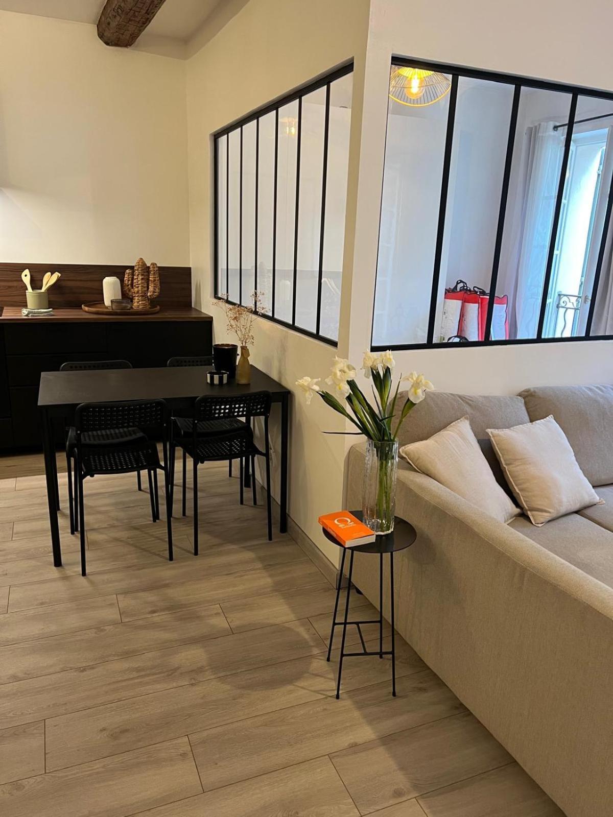 Beau Loft Au Coeur De Toulon Apartamento Exterior foto