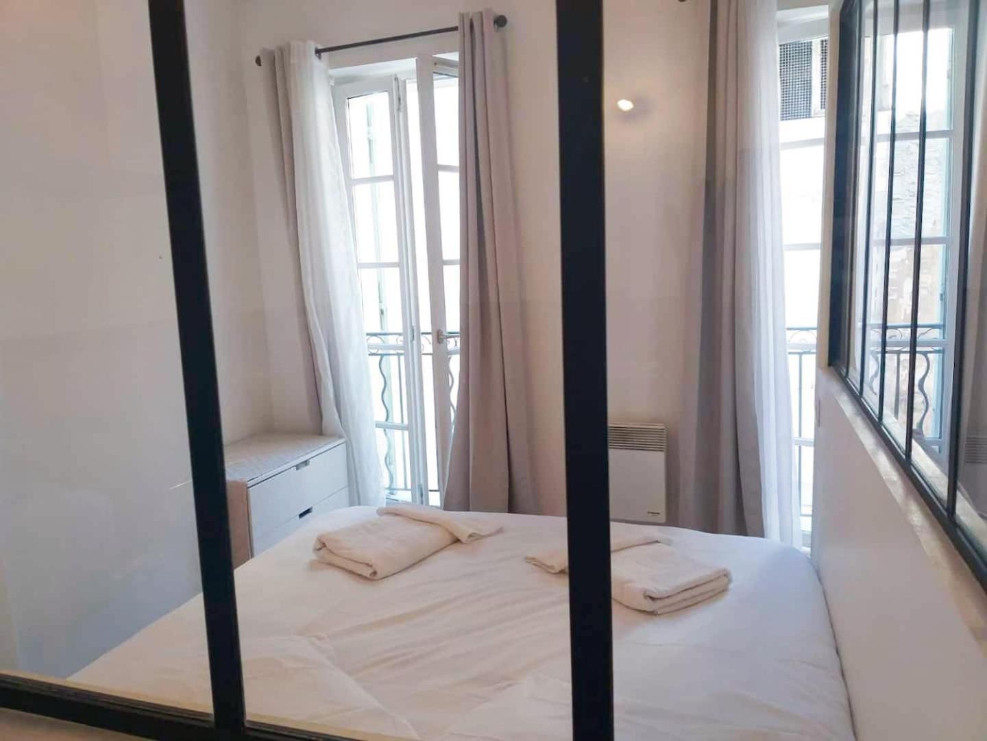 Beau Loft Au Coeur De Toulon Apartamento Exterior foto